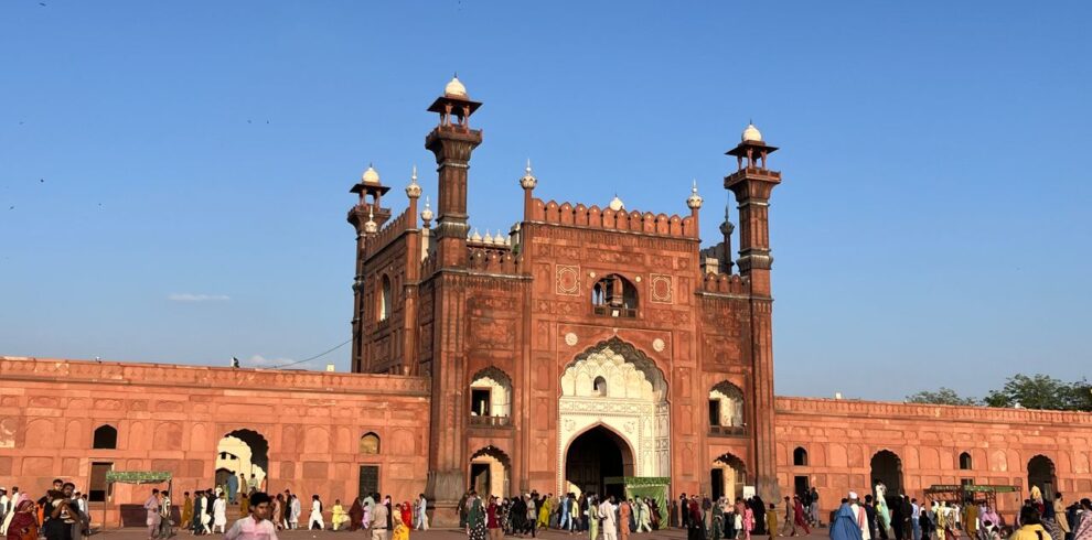 Badshahi Mosque red sandstone facade on a Lahore full day city tour